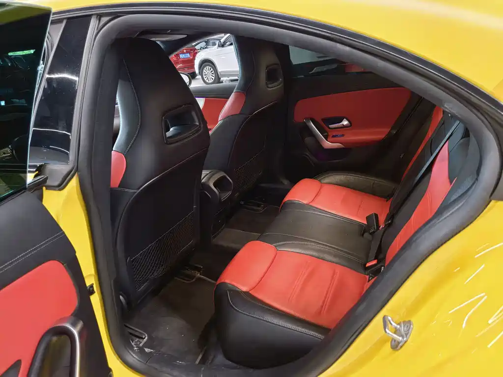 Mercedes-Benz CLA AMG — фото 7
