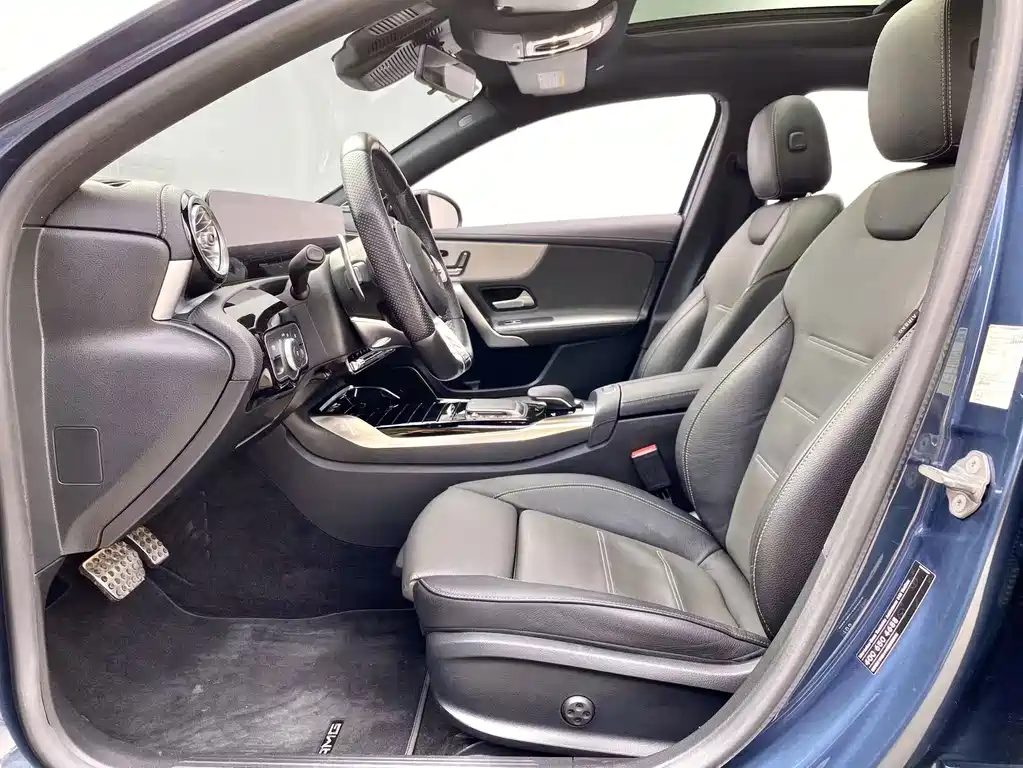 Mercedes-Benz A-Class AMG — фото 14