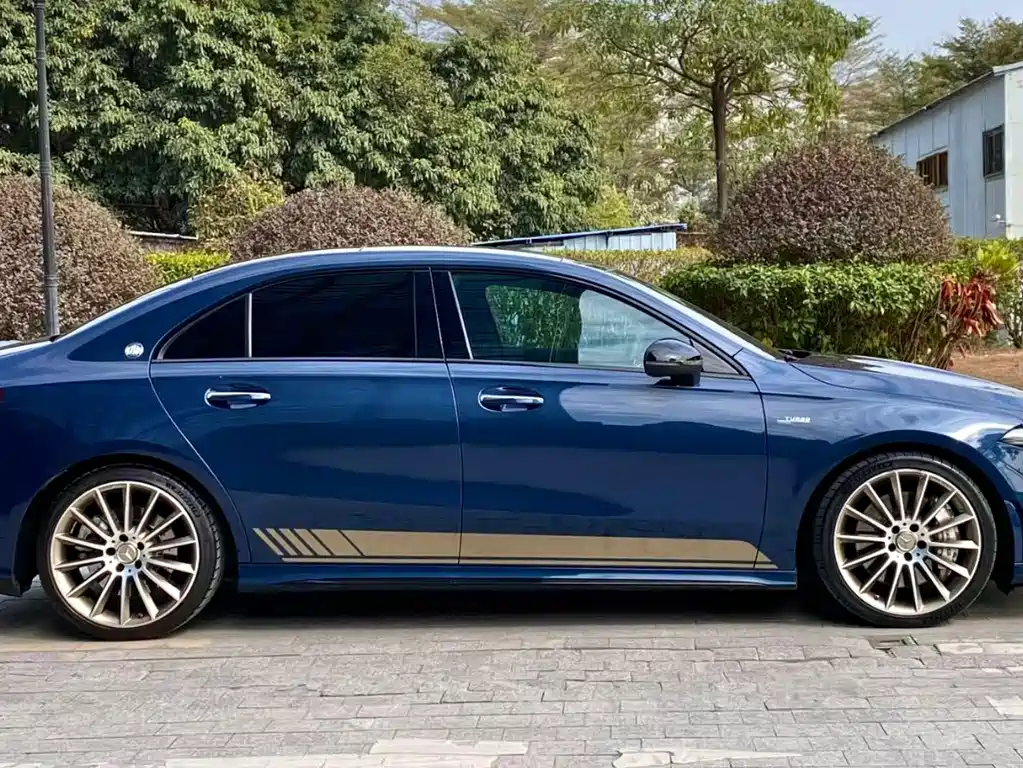 Mercedes-Benz A-Class AMG — фото 7
