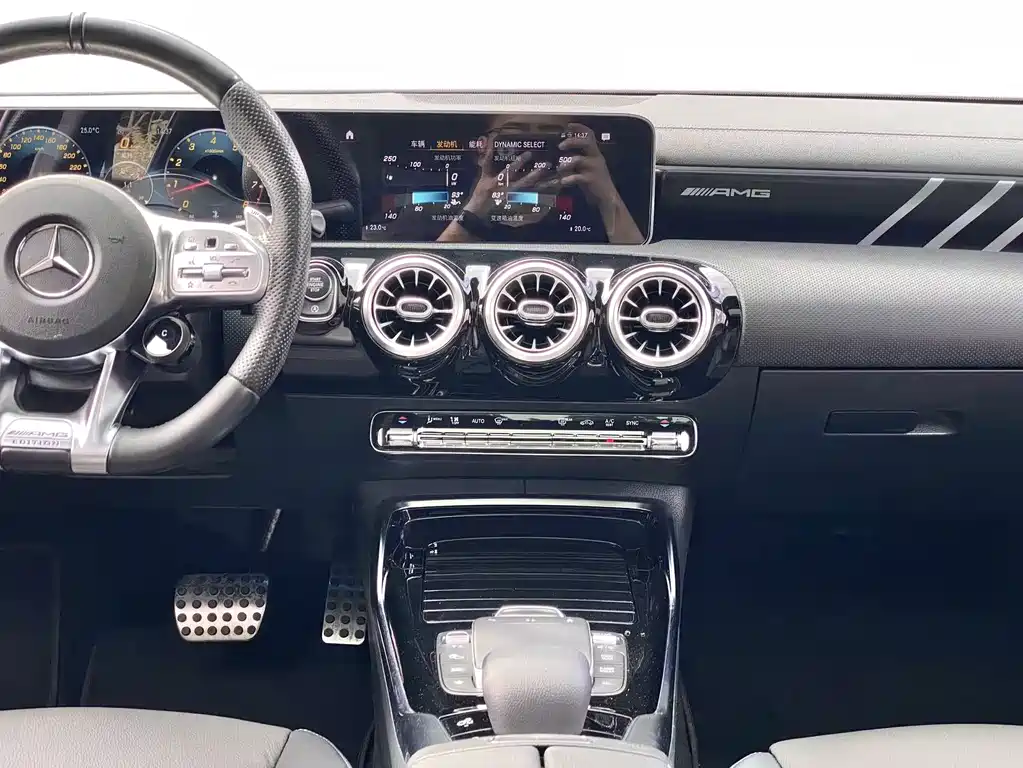 Mercedes-Benz A-Class AMG — фото 9