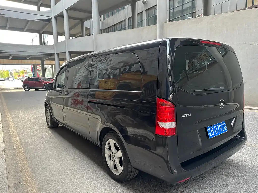 Mercedes-Benz Vito — фото 4