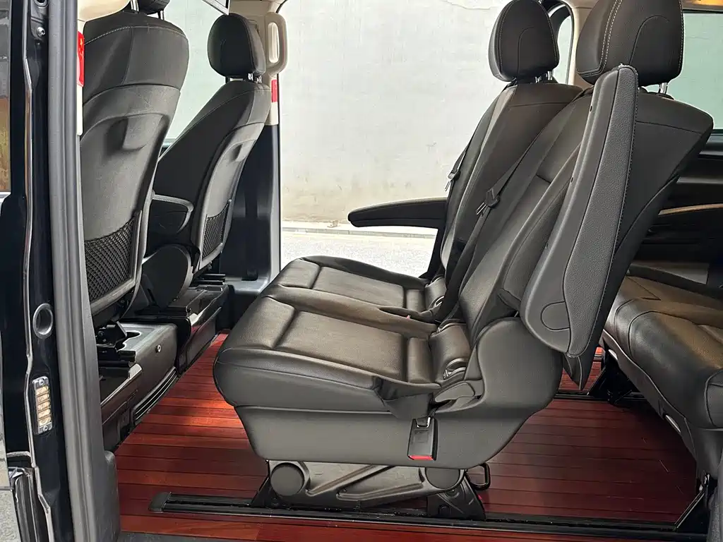 Mercedes-Benz Vito — фото 10