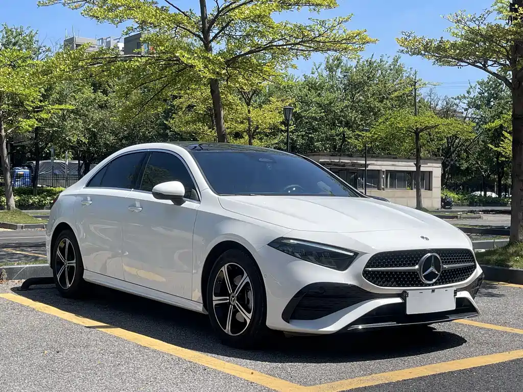 Mercedes-Benz A-Class — фото 3