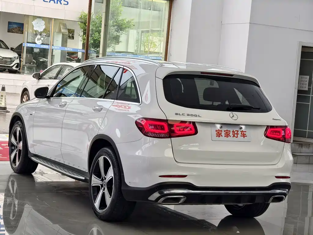 Mercedes-Benz GLC — фото 14