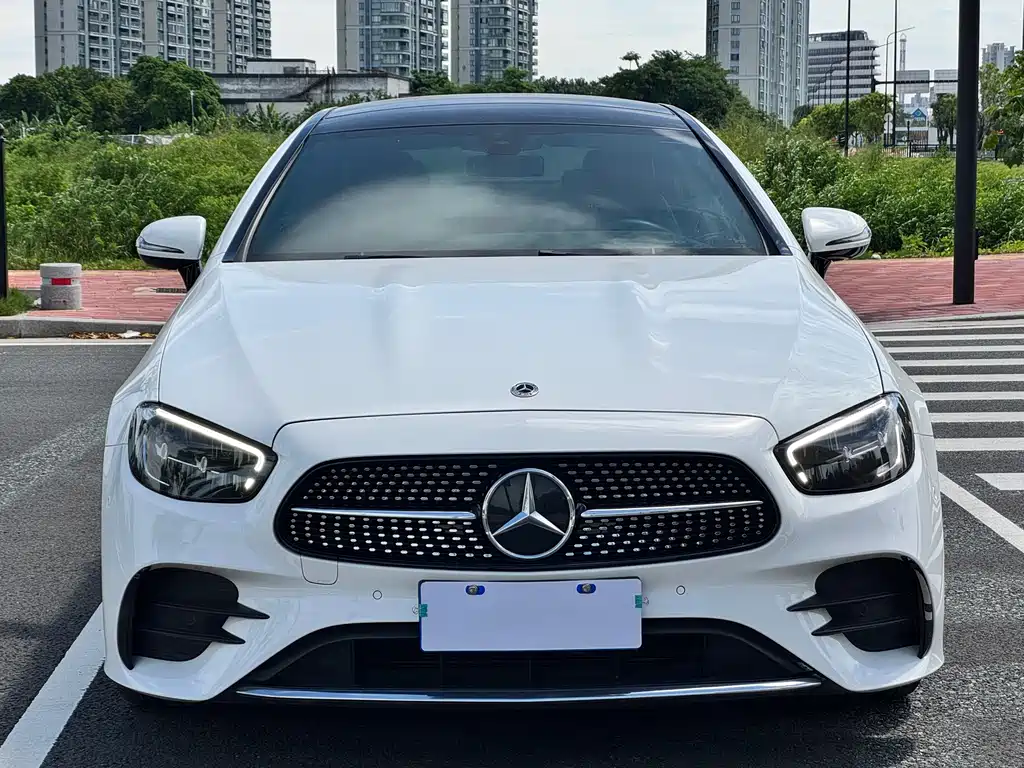 Mercedes-Benz E-Class (Import) — фото 2