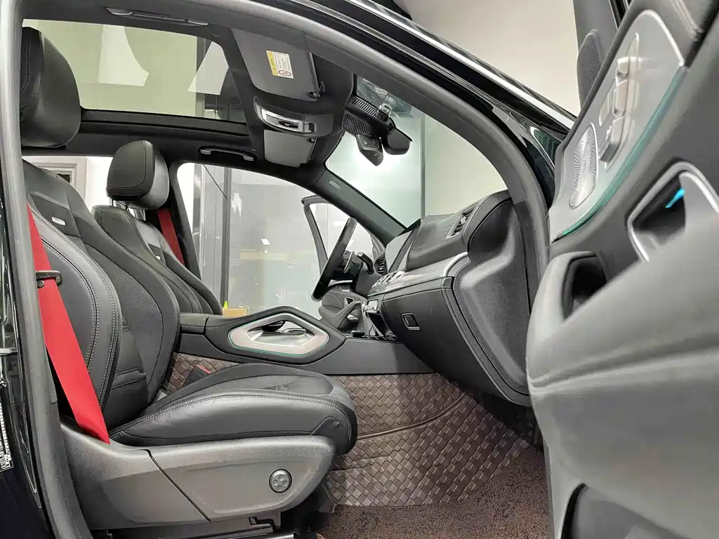 Mercedes-Benz GLE AMG — фото 5