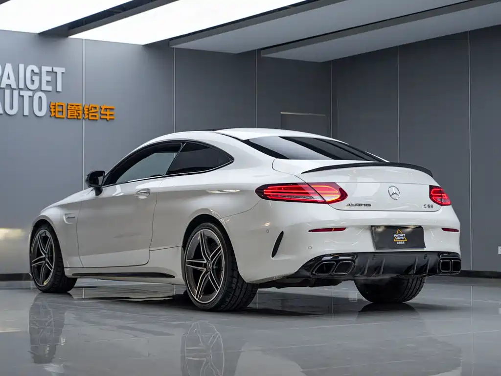 Mercedes-Benz C-Class AMG — фото 5