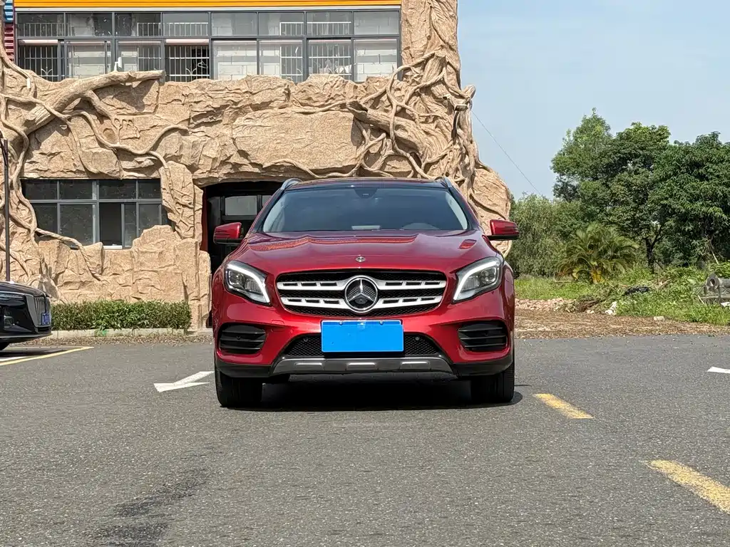 Mercedes-Benz GLA — фото 2