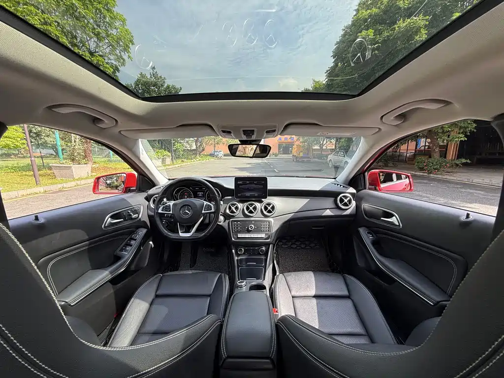 Mercedes-Benz GLA — фото 11