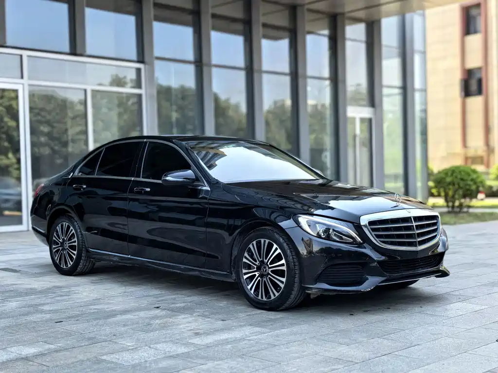 Mercedes-Benz C-Class — фото 3