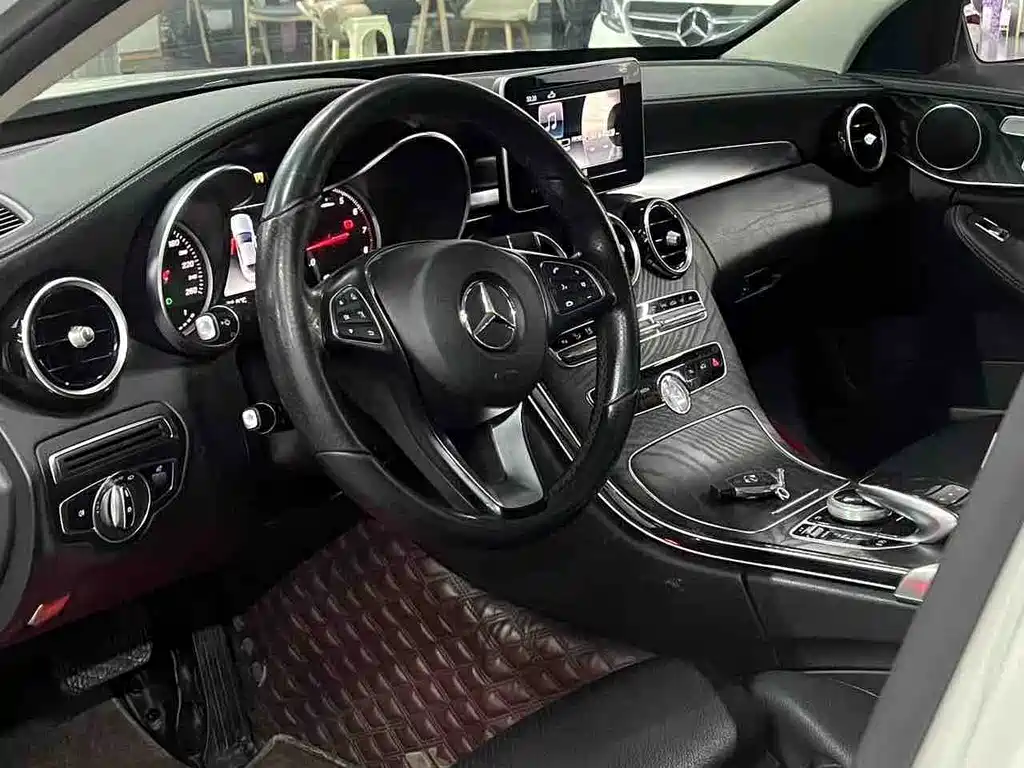 Mercedes-Benz C-Class — фото 5