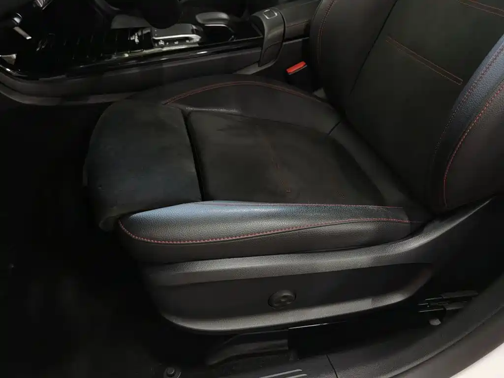 Mercedes-Benz CLA (Import) — фото 20