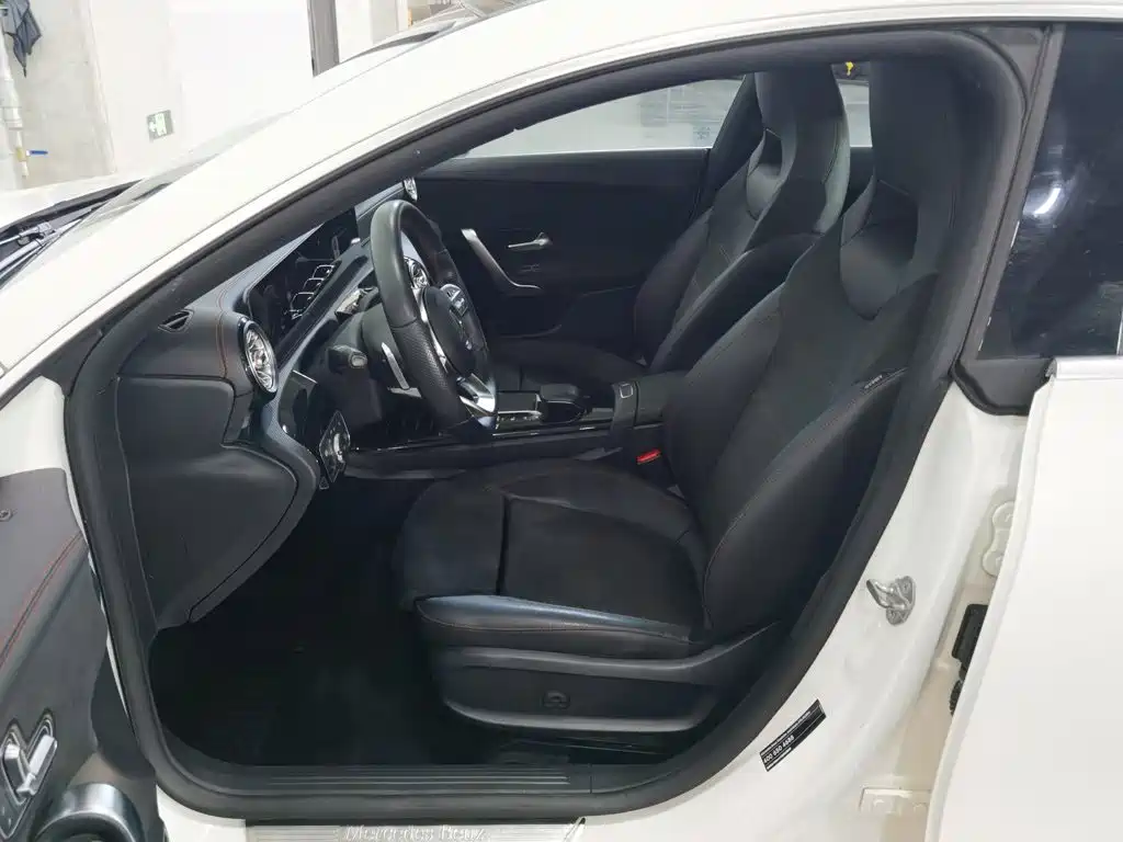 Mercedes-Benz CLA (Import) — фото 10