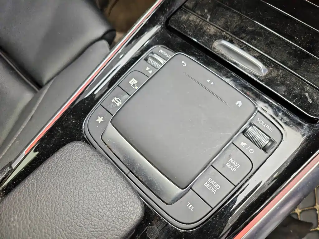 Mercedes-Benz GLA — фото 17