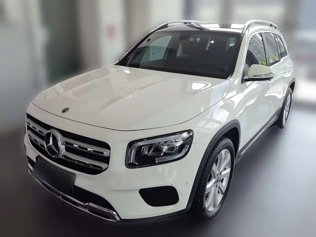 Mercedes-Benz GLB — фото 3