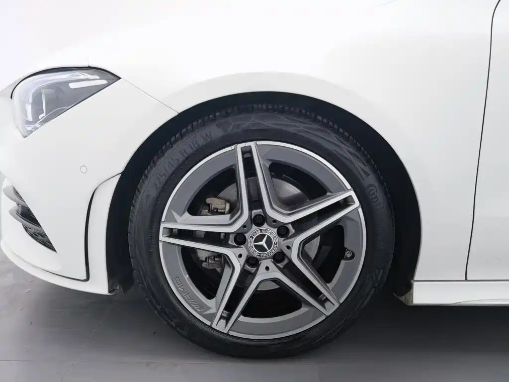 Mercedes-Benz CLA (Import) — фото 17