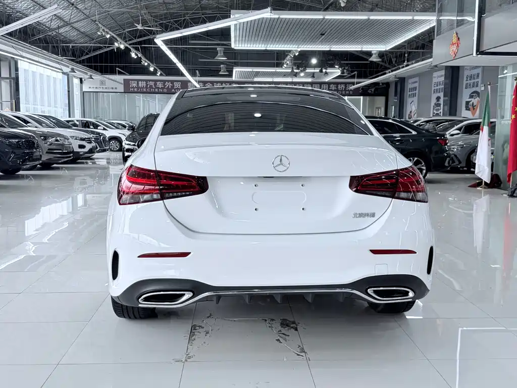 Mercedes-Benz A-Class — фото 14