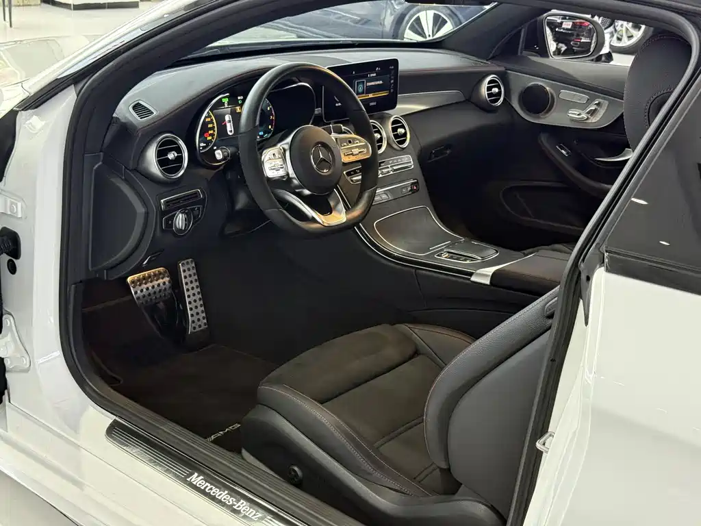 Mercedes-Benz C-Class (Import) — фото 5