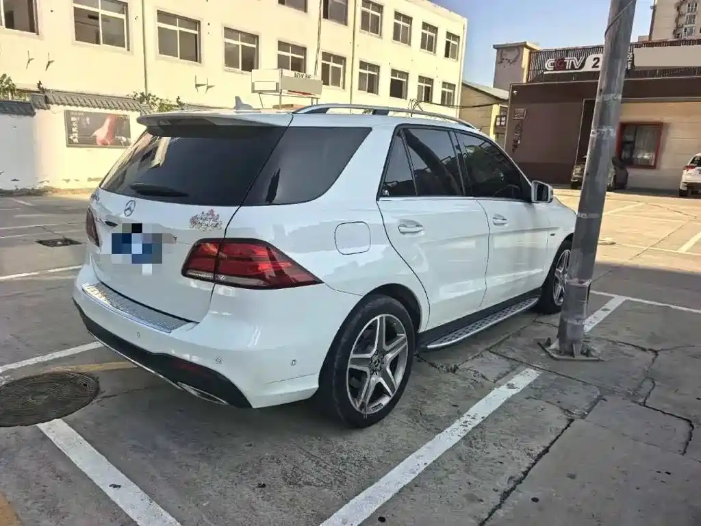 Mercedes-Benz GLE (Import) — фото 4