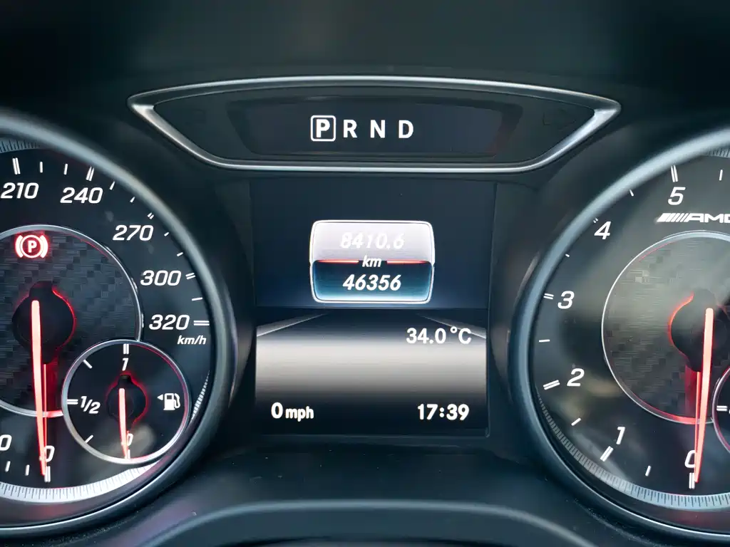 Mercedes-Benz CLA AMG — фото 15