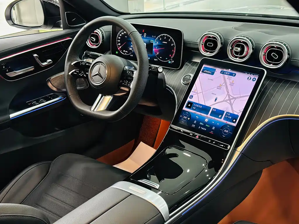 Mercedes-Benz C-Class — фото 15