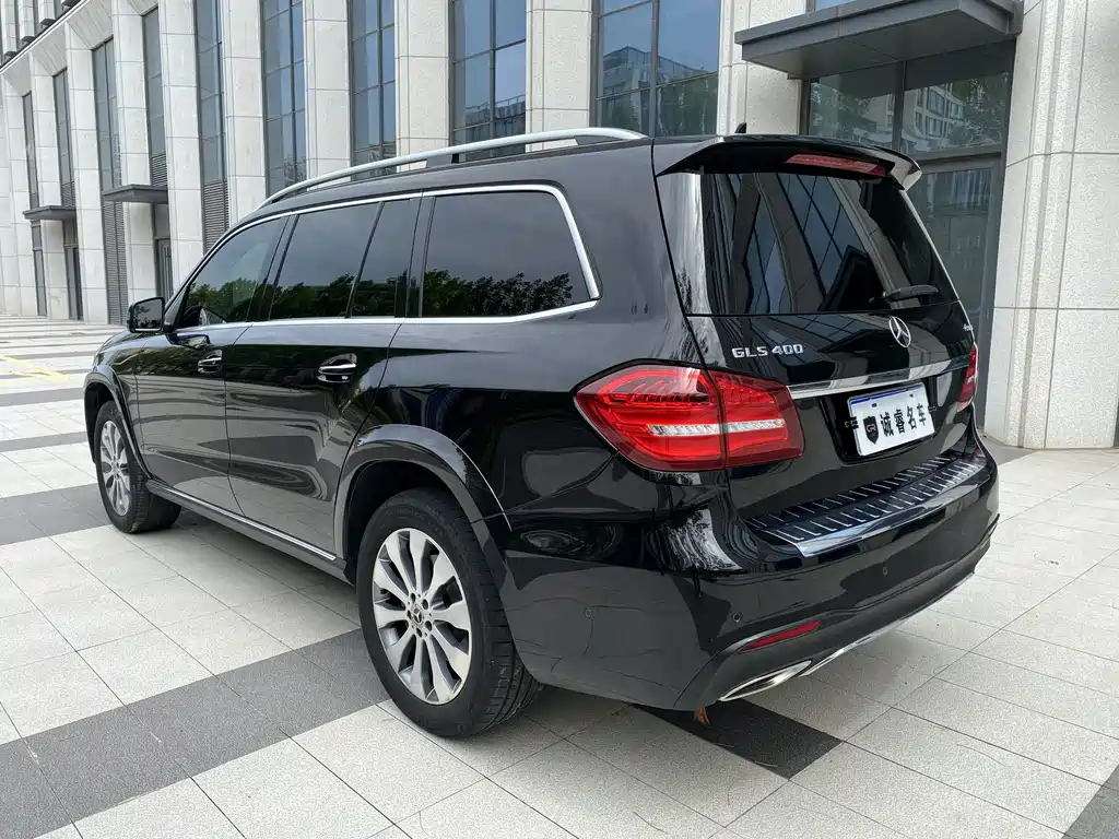 Mercedes-Benz GLS — фото 7