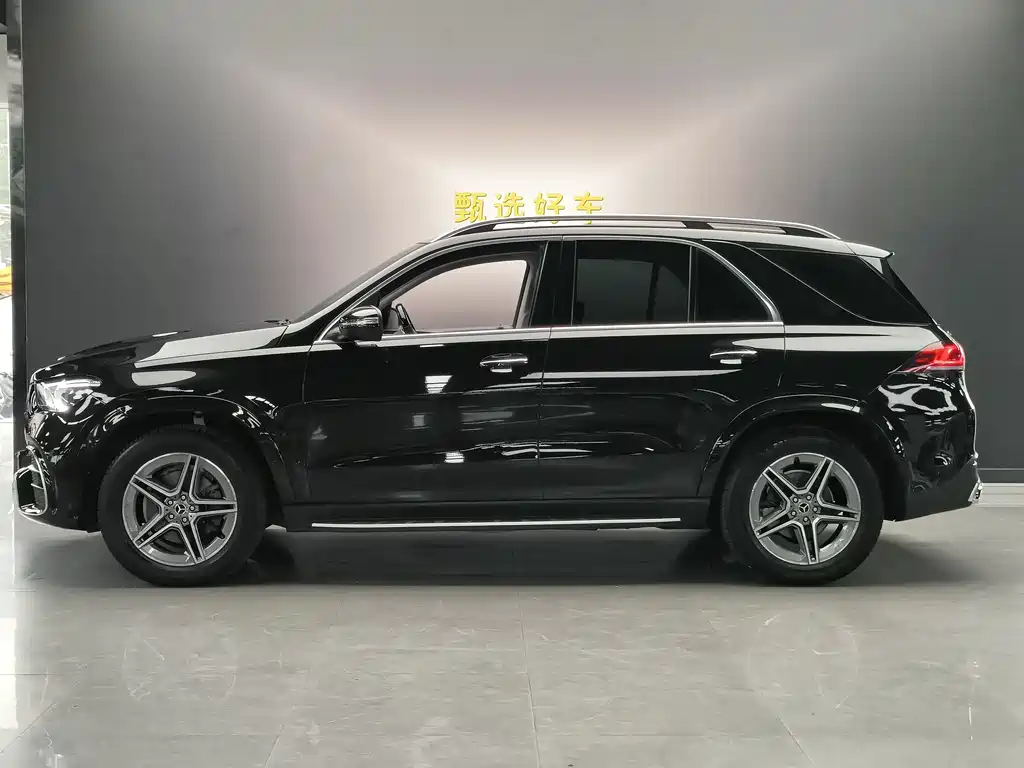 Mercedes-Benz GLE (Import) — фото 9