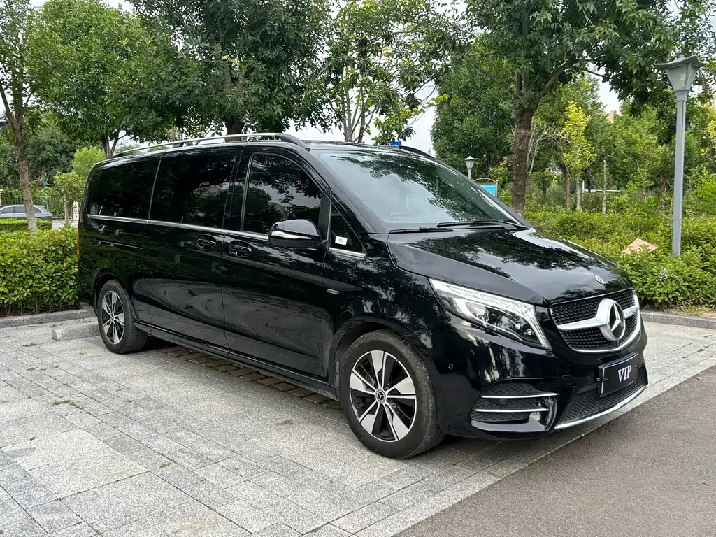 Mercedes-Benz V-Class — фото 3