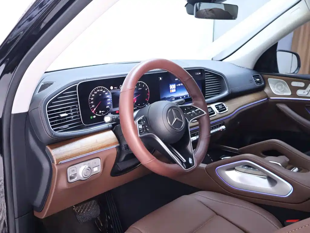 Mercedes-Benz GLE (Import) — фото 11