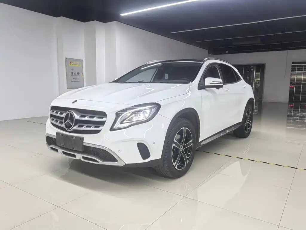 Mercedes-Benz GLA — фото 2