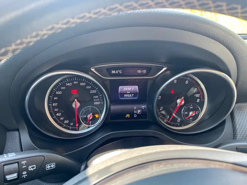 Mercedes-Benz GLA — фото 11