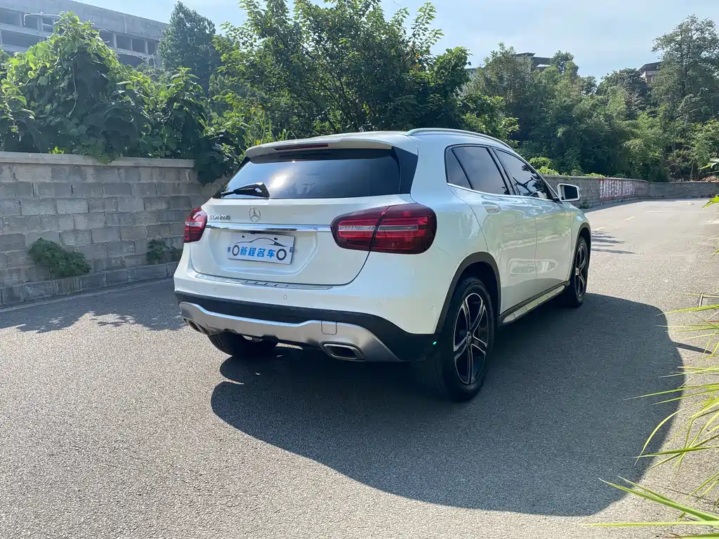 Mercedes-Benz GLA — фото 4