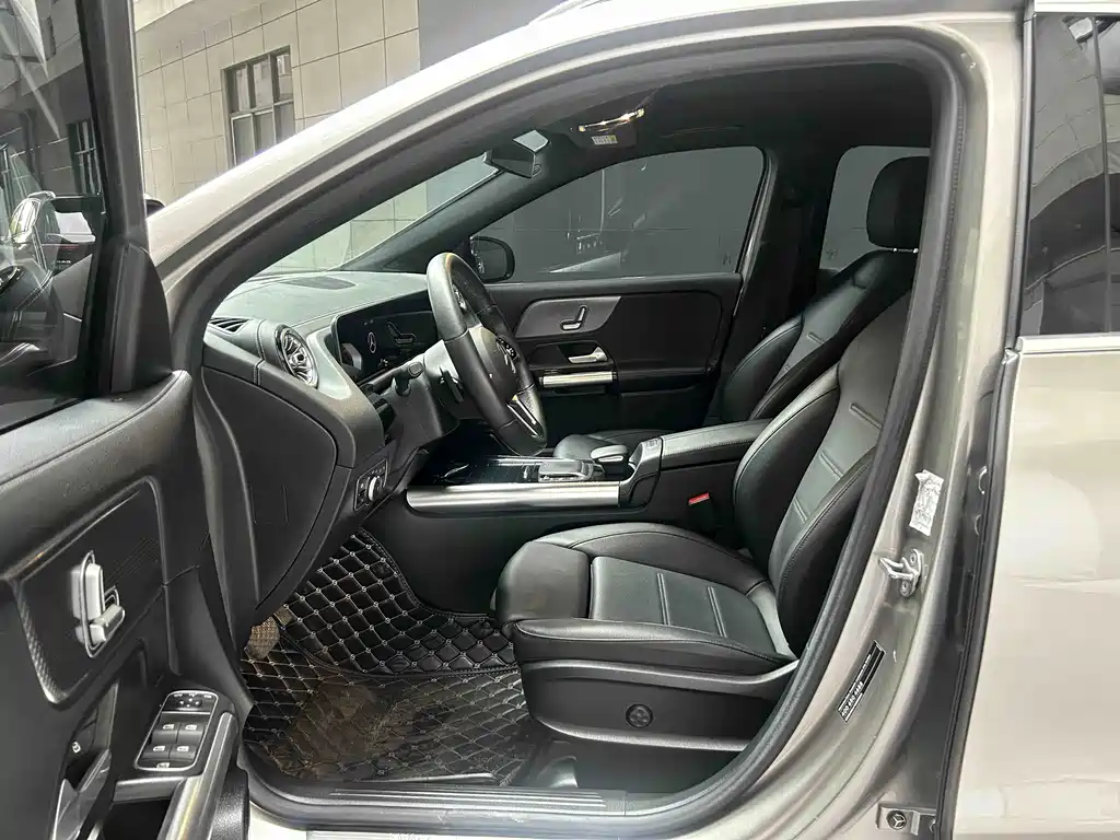 Mercedes-Benz GLA — фото 2