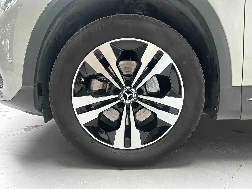 Mercedes-Benz GLA — фото 11