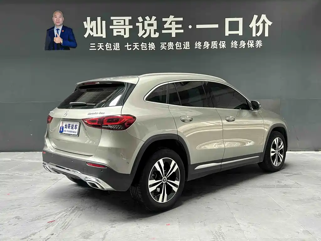 Mercedes-Benz GLA — фото 13