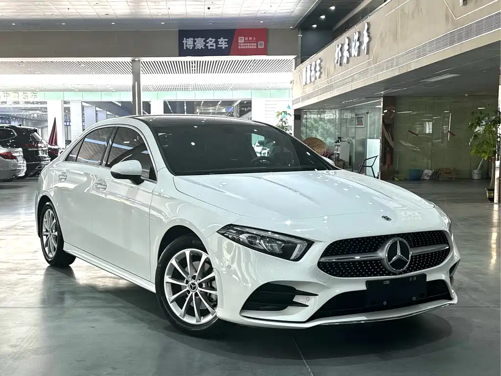 Mercedes-Benz A-Class — фото 4