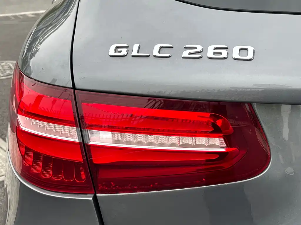 Mercedes-Benz GLC — фото 11