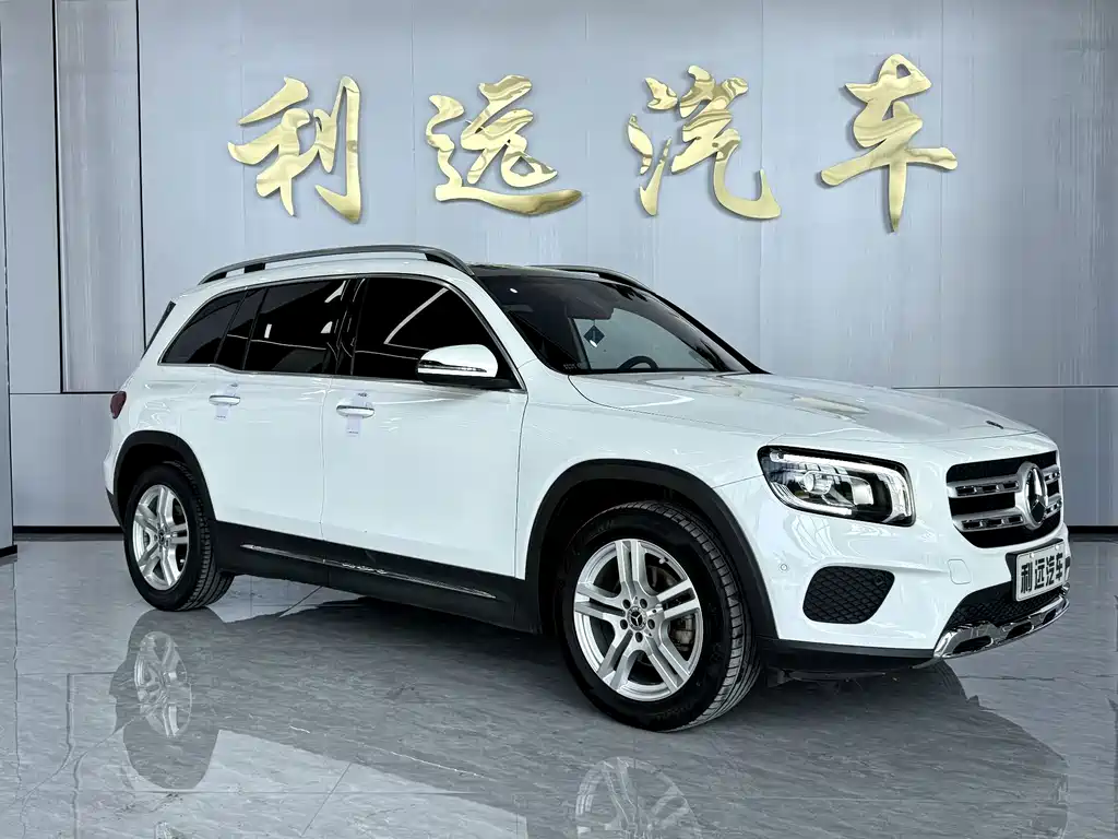 Mercedes-Benz GLB — фото 3