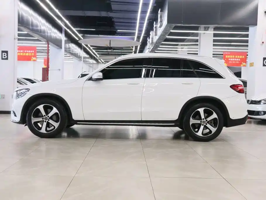 Mercedes-Benz GLC — фото 3