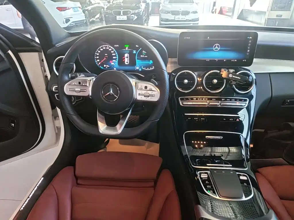 Mercedes-Benz C-Class — фото 13
