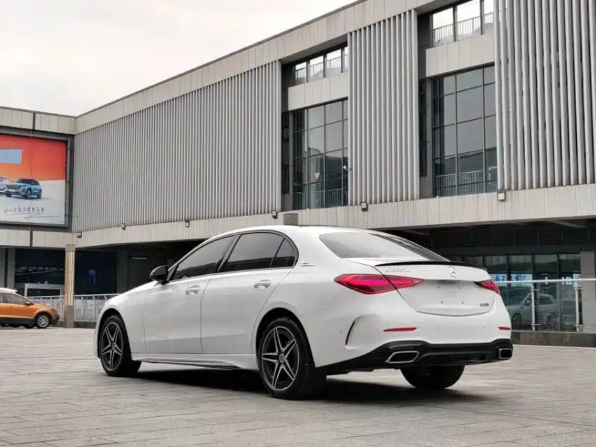 Mercedes-Benz C-Class — фото 4