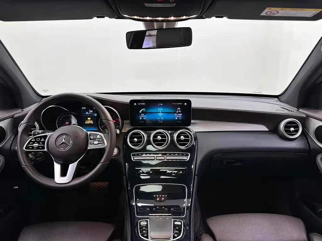 Mercedes-Benz GLC — фото 20