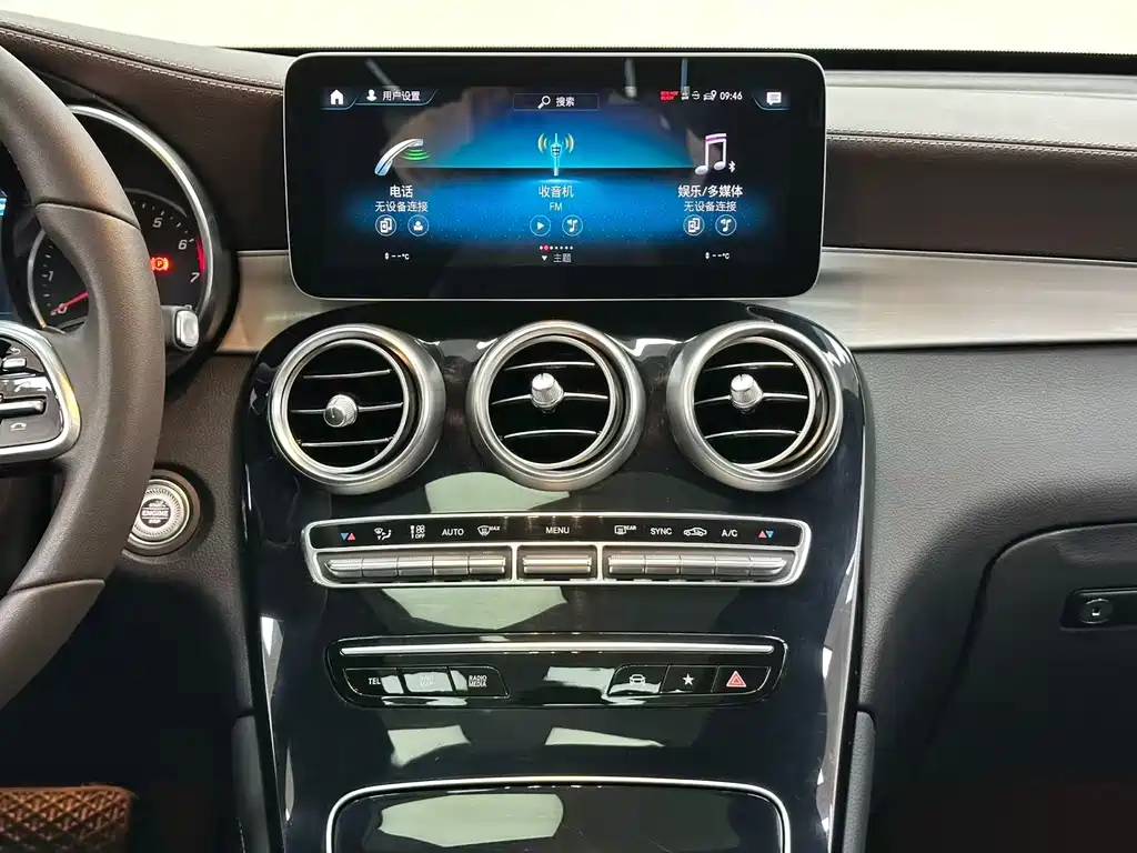 Mercedes-Benz GLC — фото 24