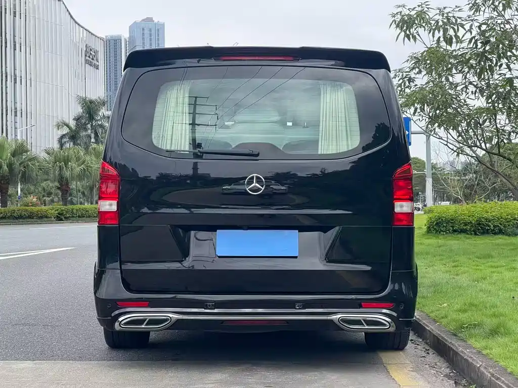 Mercedes-Benz Vito — фото 19