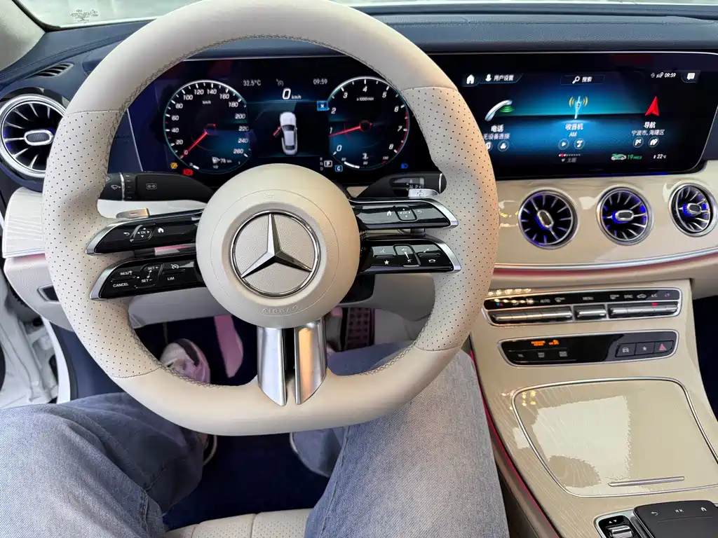 Mercedes-Benz E-Class (Import) — фото 5