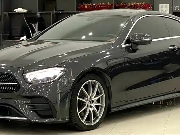 Mercedes-Benz E-Class (Import) — фото 2