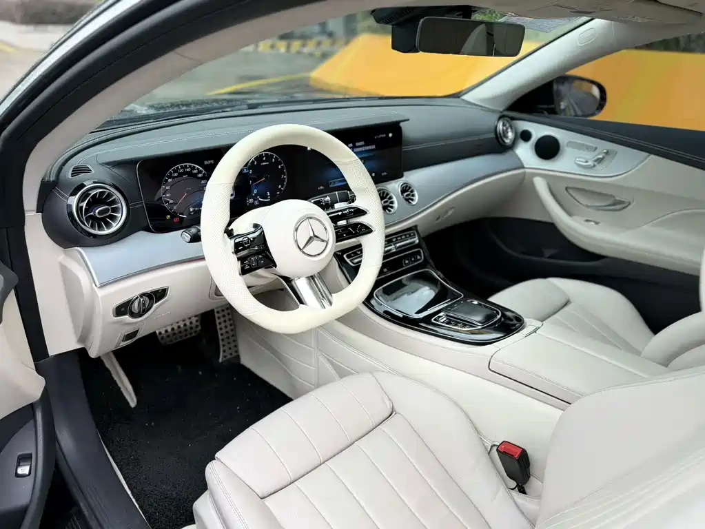 Mercedes-Benz E-Class (Import) — фото 3