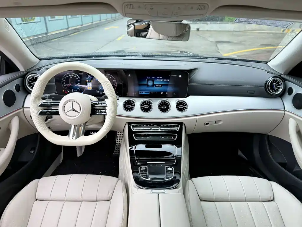 Mercedes-Benz E-Class (Import) — фото 4