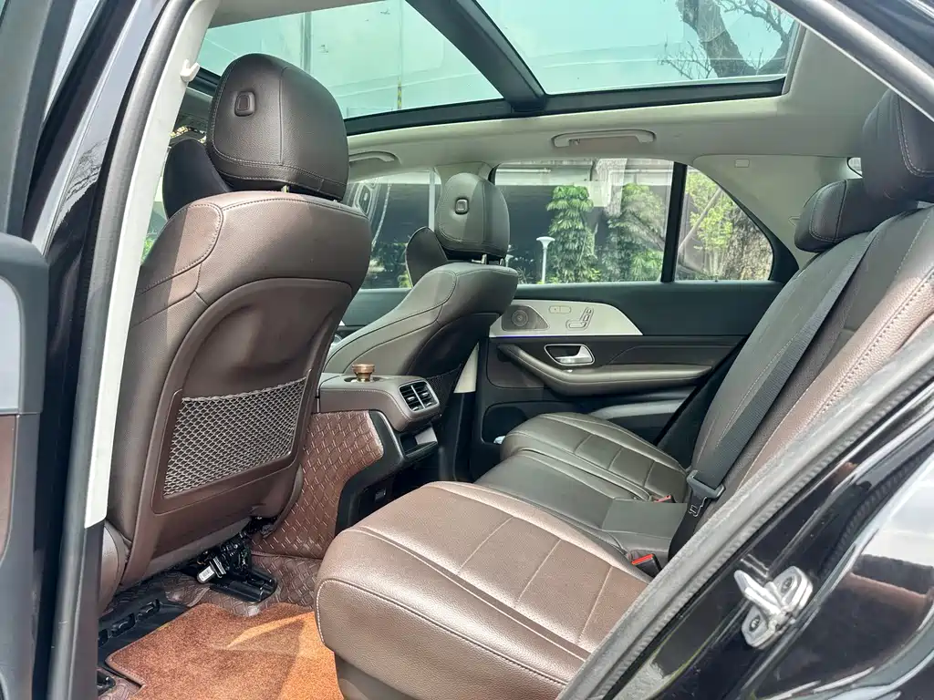 Mercedes-Benz GLE (Import) — фото 14