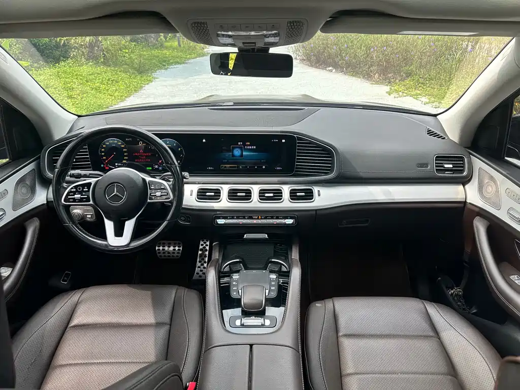 Mercedes-Benz GLE (Import) — фото 10
